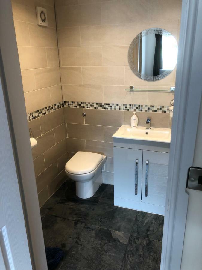 Private En-Suite Guestroom Ruthin Exterior foto